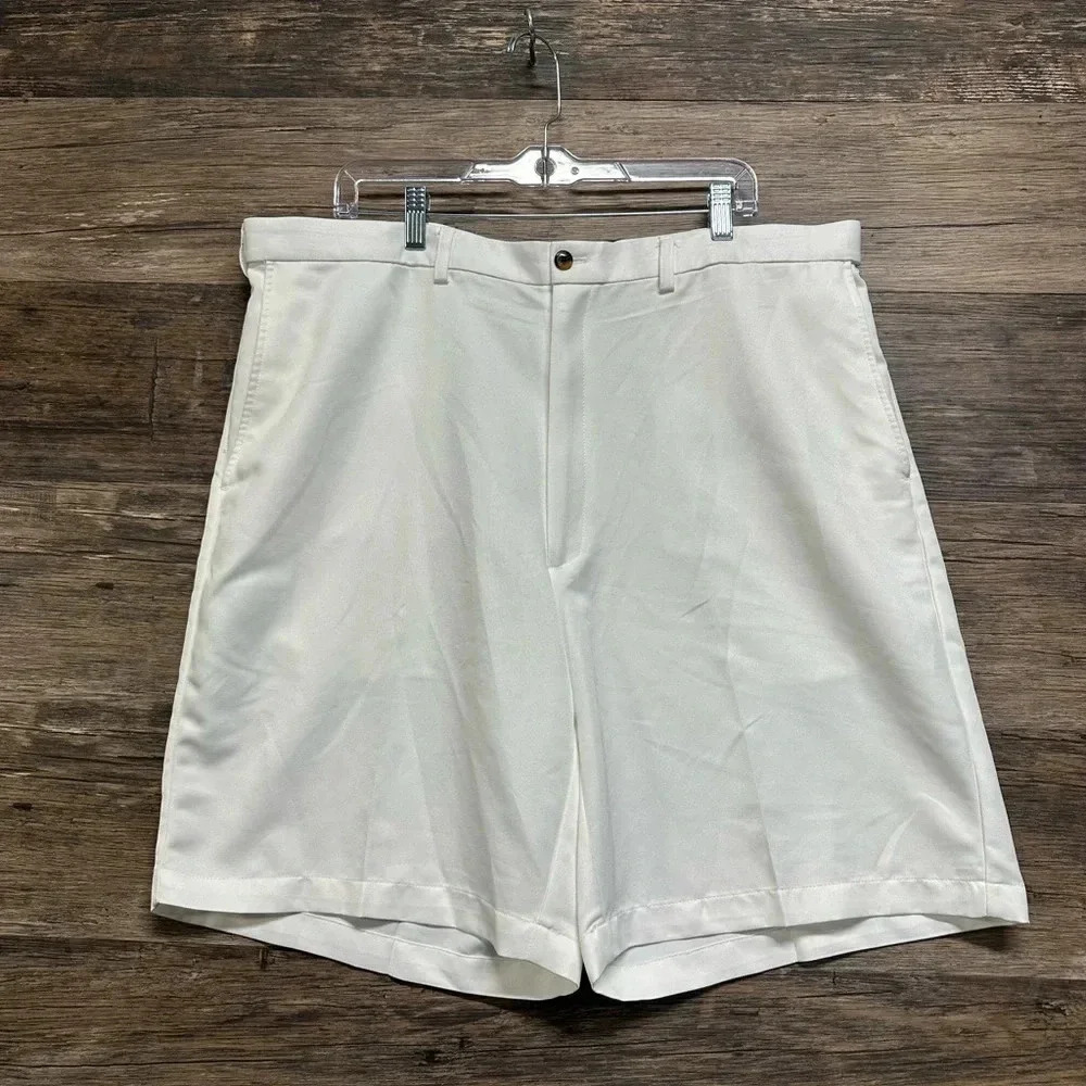 Haggar Men's White Golf Shorts Size 40